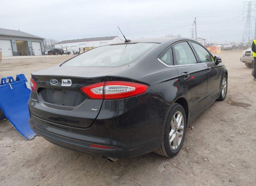 Photo 4 of 2016 Ford Fusion SE (VIN 1FA6P0H78G5117688)