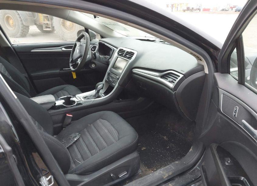 Photo 5 of 2016 Ford Fusion SE (VIN 1FA6P0H78G5117688)