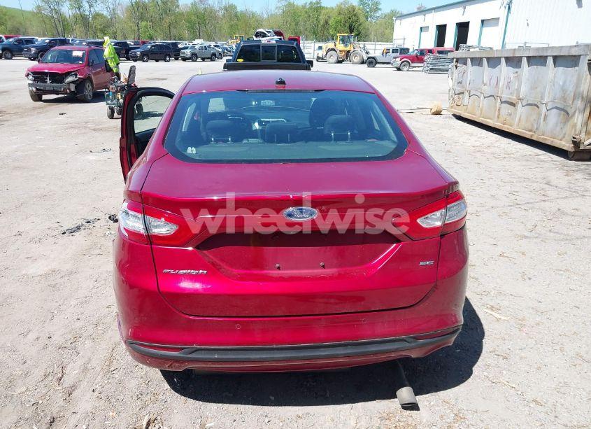 Photo 16 of 2016 Ford Fusion SE (VIN 1FA6P0H78G5125824)