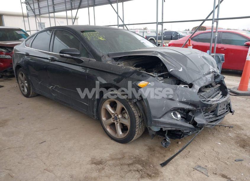 2014 Ford Fusion SE (VIN 1FA6P0H79E5351822) main photo