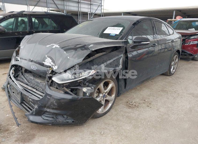 Photo 2 of 2014 Ford Fusion SE (VIN 1FA6P0H79E5351822)