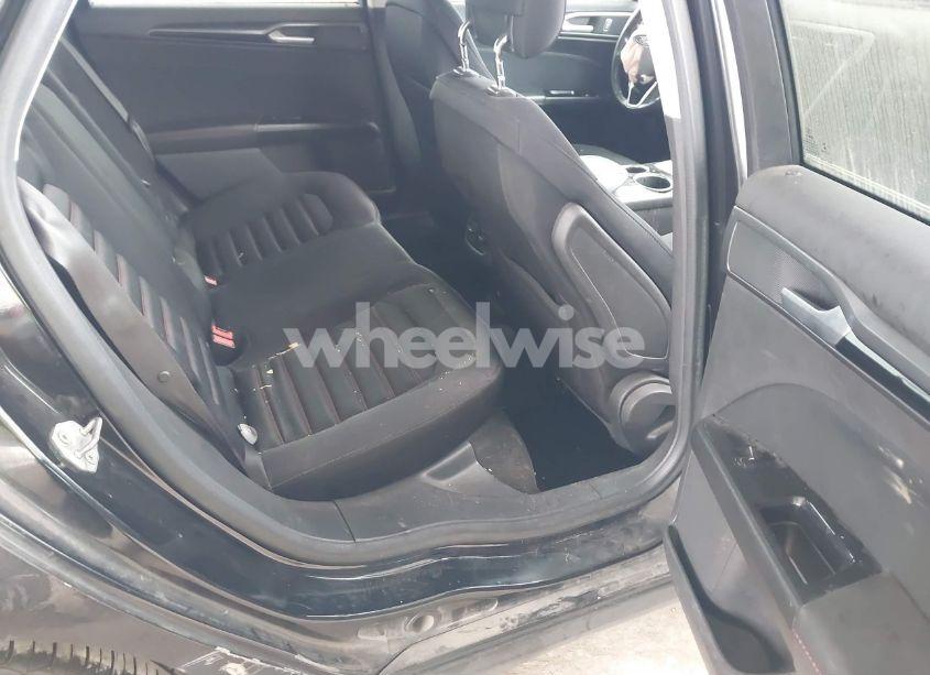 Photo 8 of 2014 Ford Fusion SE (VIN 1FA6P0H79E5351822)