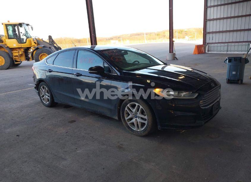 2014 Ford Fusion SE (VIN 1FA6P0H79E5365316) main photo