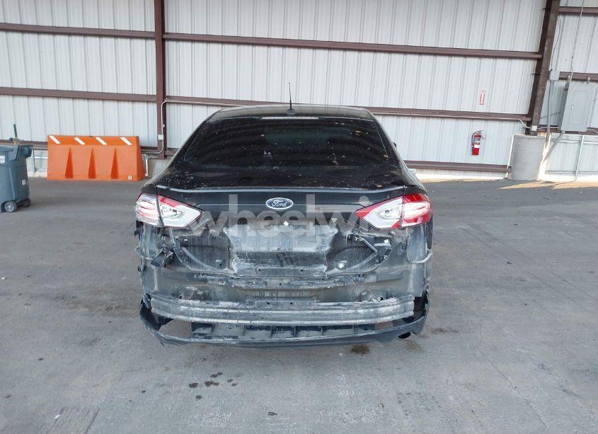 Photo 15 of 2014 Ford Fusion SE (VIN 1FA6P0H79E5365316)