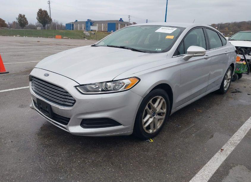 Photo 2 of 2014 Ford Fusion SE (VIN 1FA6P0H79E5388644)