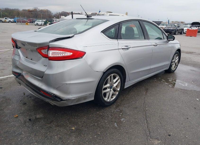 Photo 4 of 2014 Ford Fusion SE (VIN 1FA6P0H79E5388644)
