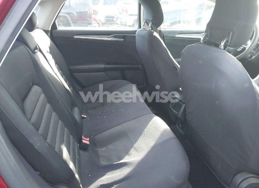 Photo 8 of 2014 Ford Fusion SE (VIN 1FA6P0H79E5392080)