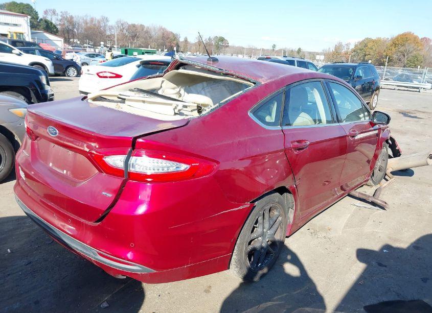 Photo 4 of 2014 Ford Fusion SE (VIN 1FA6P0H79E5406205)