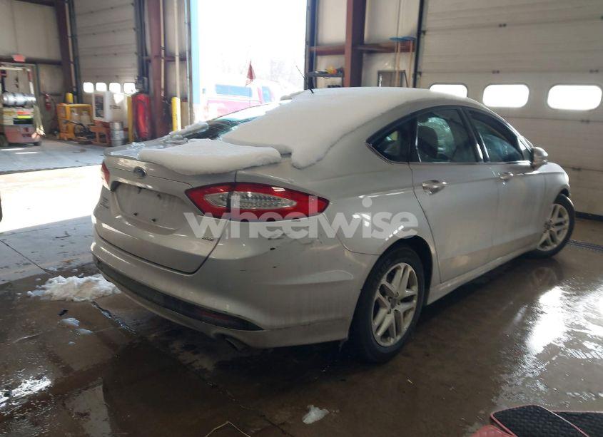 Photo 4 of 2015 Ford Fusion SE (VIN 1FA6P0H79F5100378)