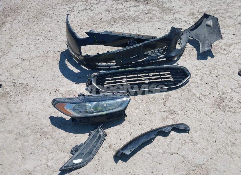 Photo 12 of 2015 Ford Fusion SE (VIN 1FA6P0H79F5107654)