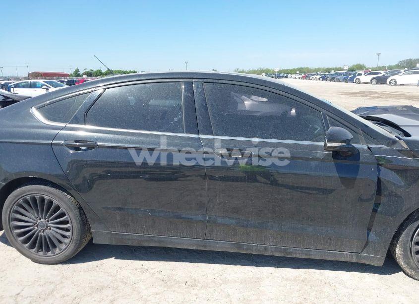 Photo 14 of 2015 Ford Fusion SE (VIN 1FA6P0H79F5107654)