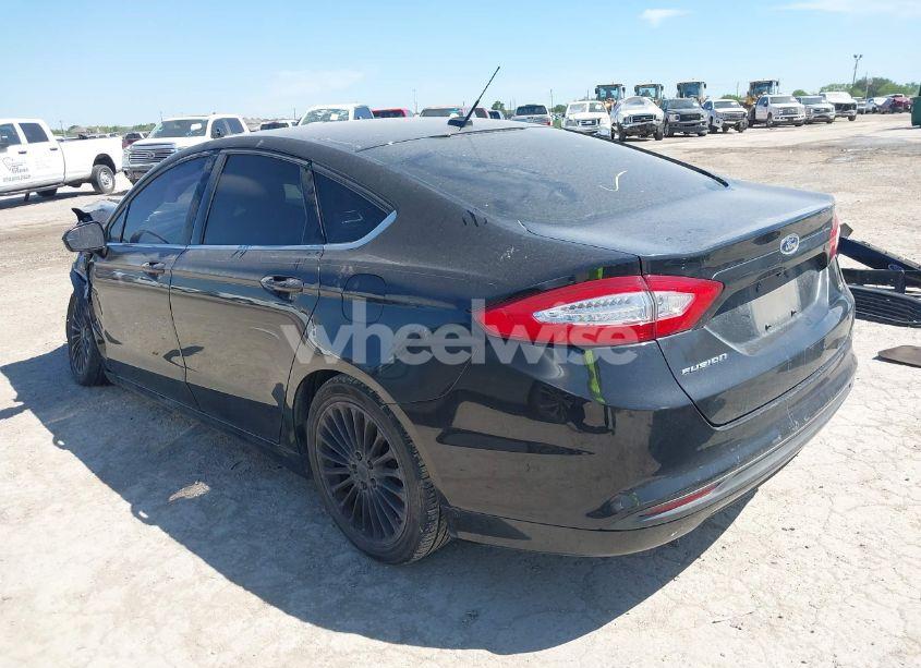 Photo 3 of 2015 Ford Fusion SE (VIN 1FA6P0H79F5107654)