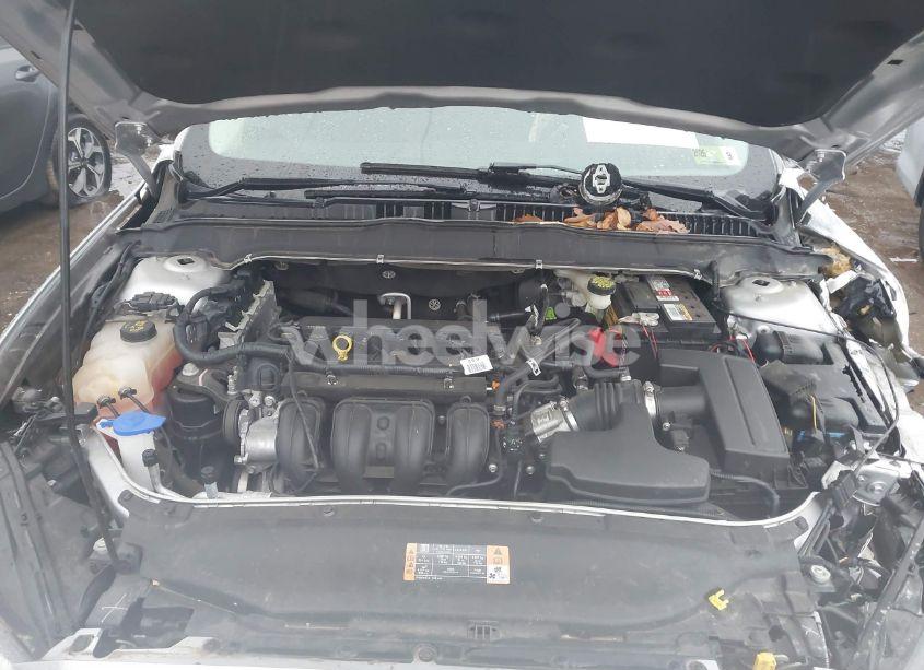 Photo 10 of 2015 Ford Fusion SE (VIN 1FA6P0H79F5115544)