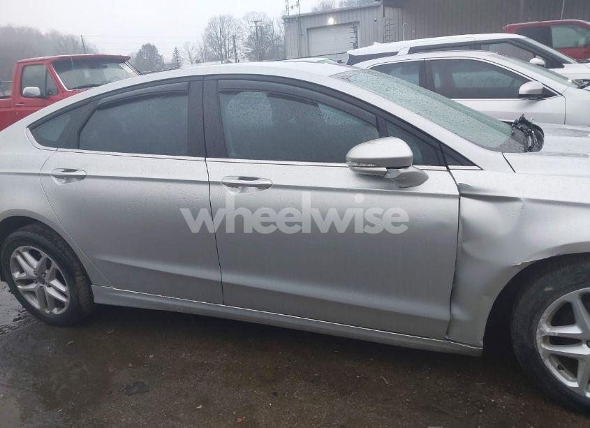 Photo 13 of 2015 Ford Fusion SE (VIN 1FA6P0H79F5115544)