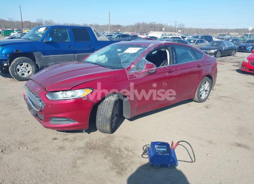 Photo 2 of 2015 Ford Fusion SE (VIN 1FA6P0H79F5117665)