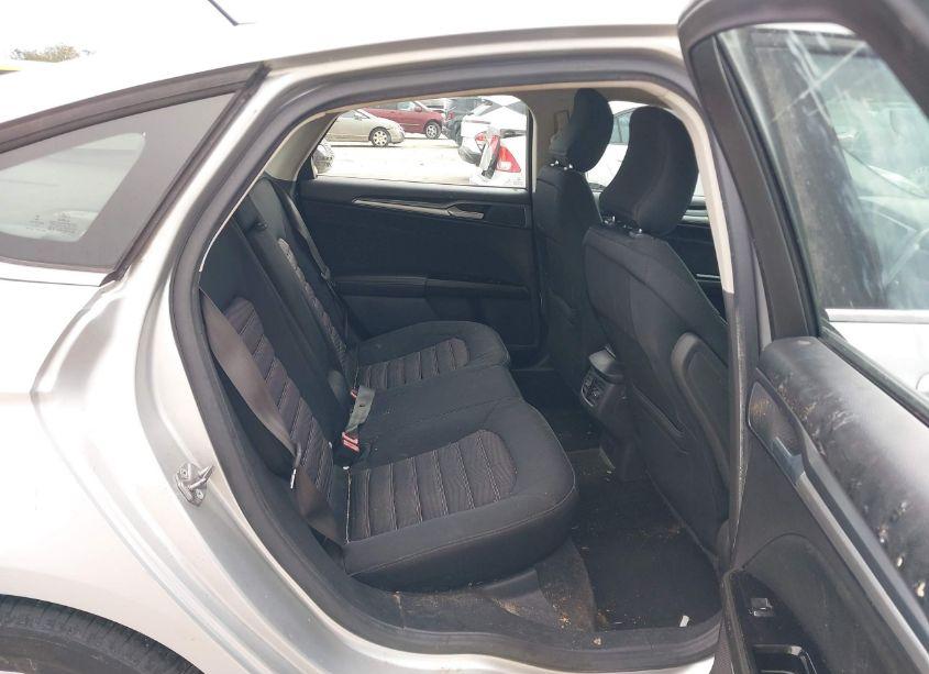 Photo 8 of 2016 Ford Fusion SE (VIN 1FA6P0H79G5106120)