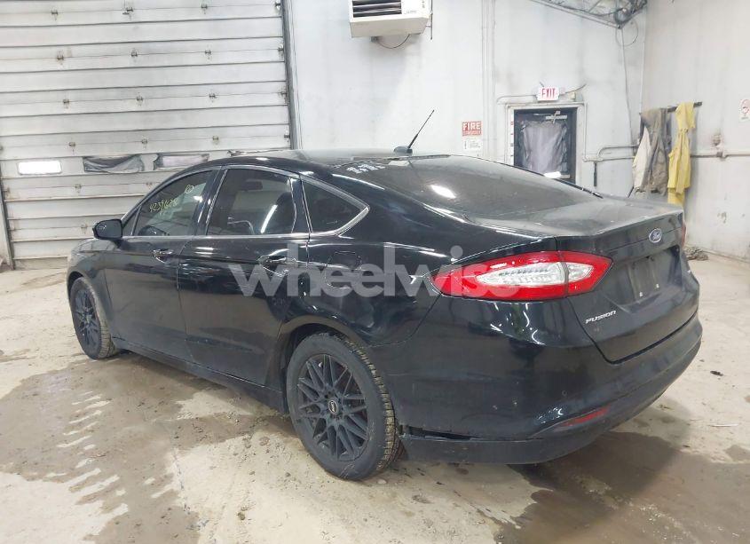 Photo 3 of 2016 Ford Fusion SE (VIN 1FA6P0H79G5118624)