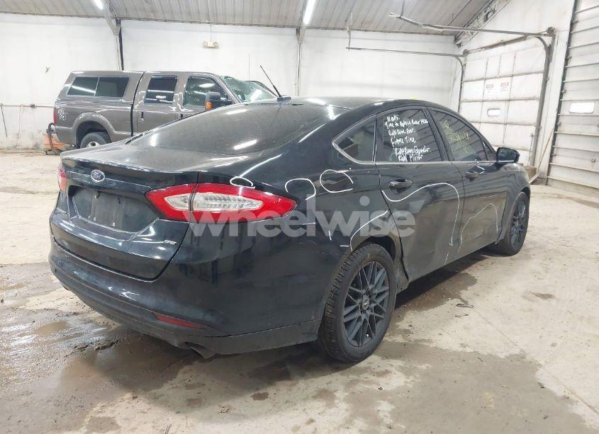 Photo 4 of 2016 Ford Fusion SE (VIN 1FA6P0H79G5118624)