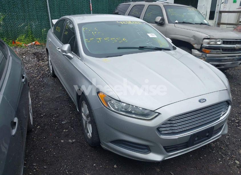 2016 Ford Fusion SE (VIN 1FA6P0H79G5121958) main photo