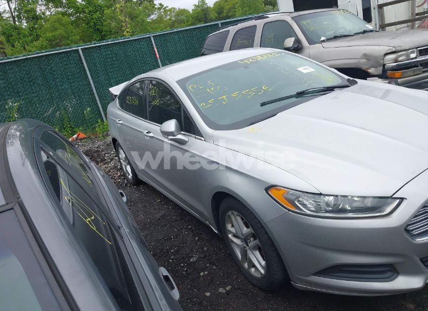 Photo 12 of 2016 Ford Fusion SE (VIN 1FA6P0H79G5121958)