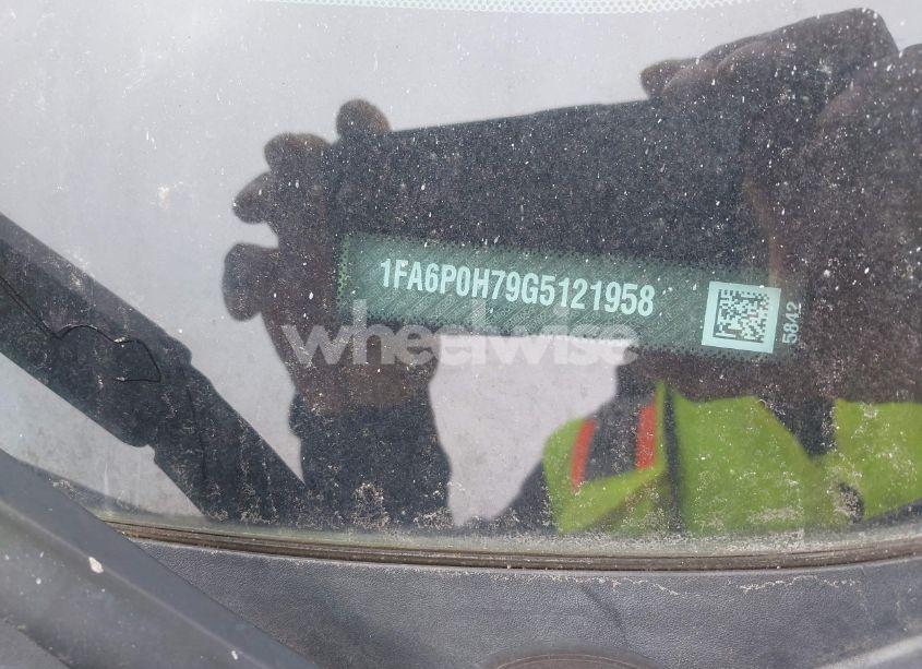 Photo 16 of 2016 Ford Fusion SE (VIN 1FA6P0H79G5121958)