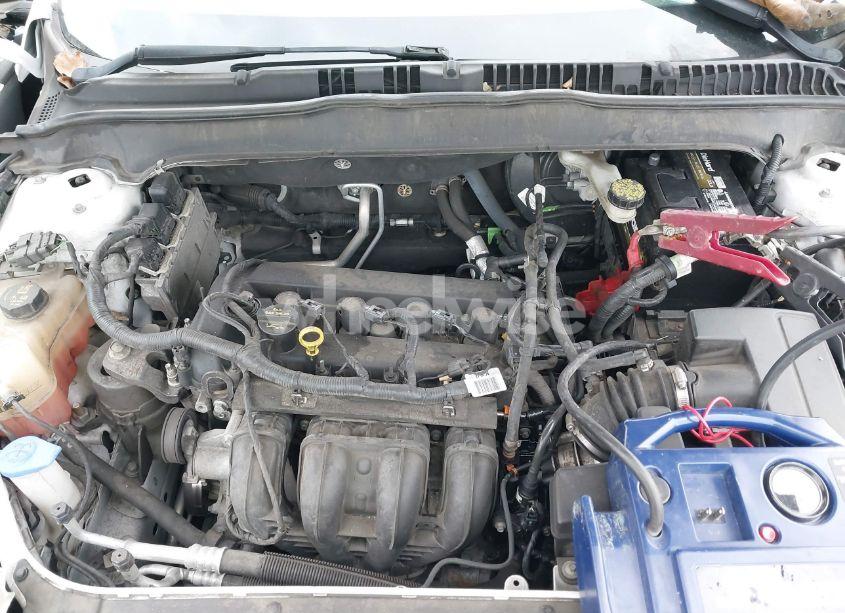 Photo 10 of 2014 Ford Fusion SE (VIN 1FA6P0H7XE5373991)