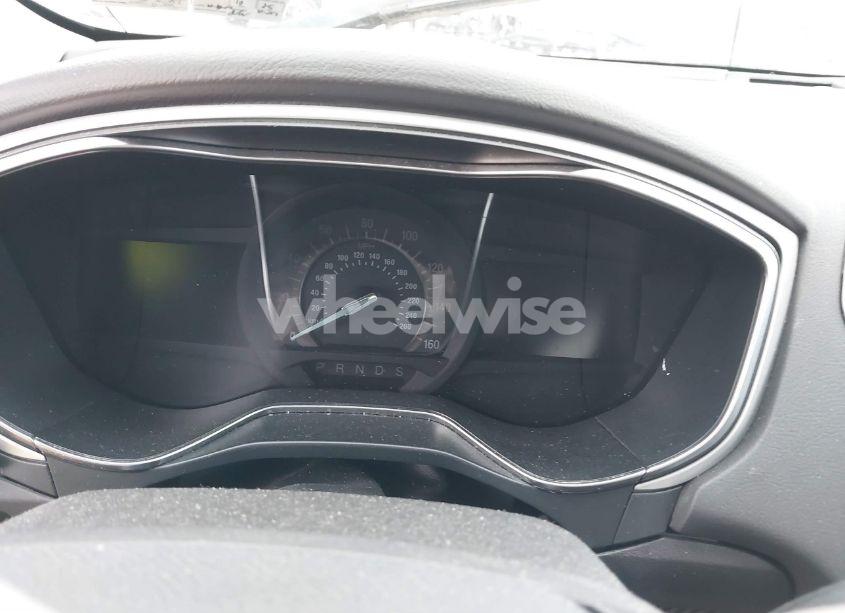 Photo 15 of 2014 Ford Fusion SE (VIN 1FA6P0H7XE5373991)