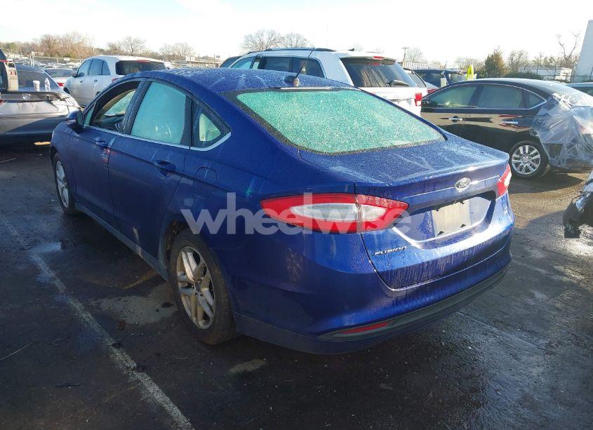 Photo 3 of 2014 Ford Fusion SE (VIN 1FA6P0H7XE5377667)