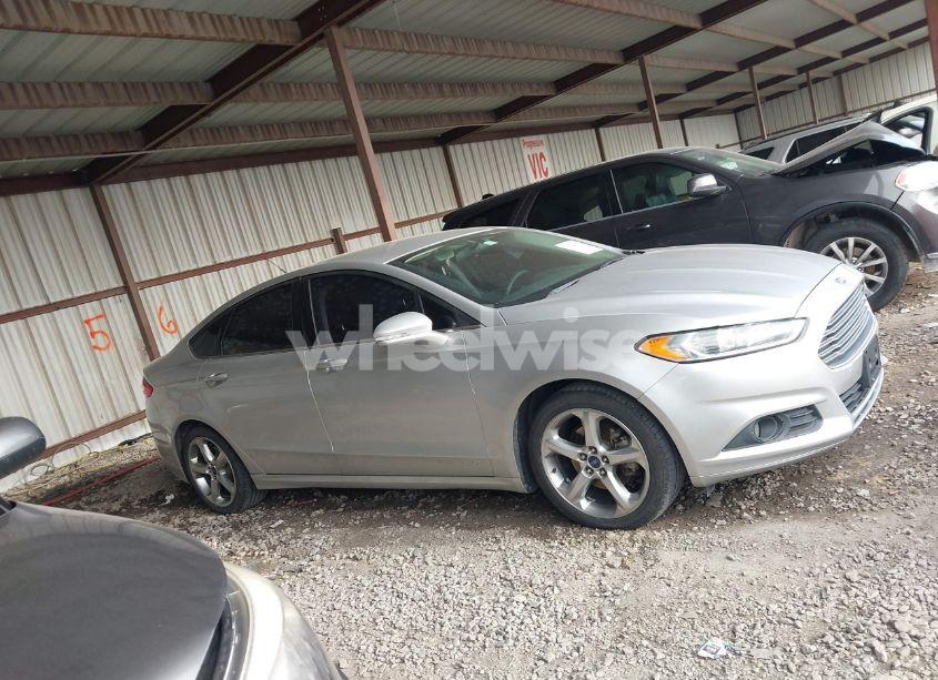 Photo 13 of 2014 Ford Fusion SE (VIN 1FA6P0H7XE5390435)