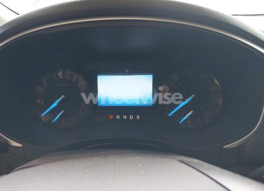 Photo 7 of 2014 Ford Fusion SE (VIN 1FA6P0H7XE5390435)