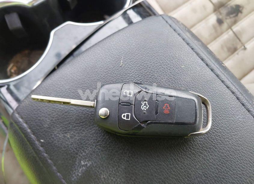 Photo 11 of 2014 Ford Fusion SE (VIN 1FA6P0H7XE5392105)