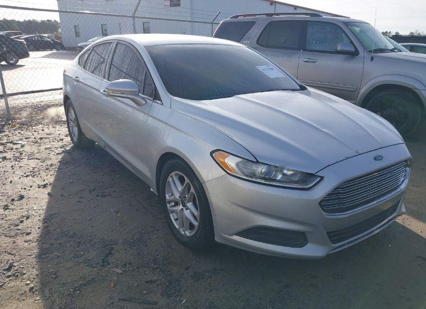 2015 Ford Fusion SE (VIN 1FA6P0H7XF5109350) main photo