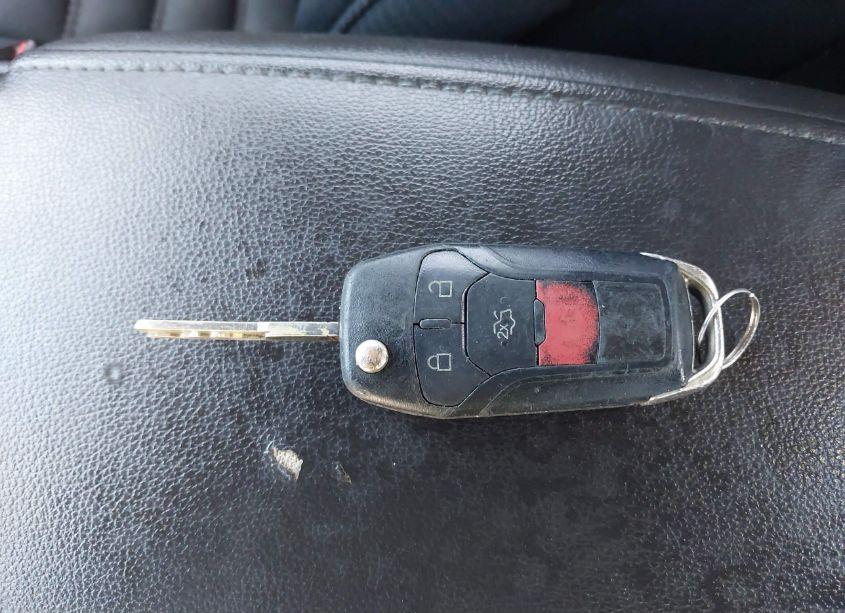 Photo 11 of 2015 Ford Fusion SE (VIN 1FA6P0H7XF5109350)