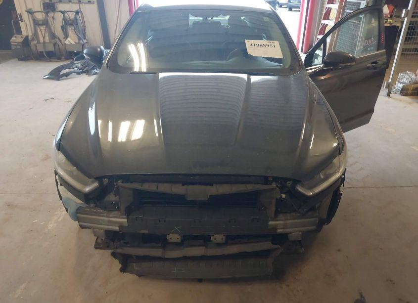 Photo 6 of 2015 Ford Fusion SE (VIN 1FA6P0H7XF5120266)