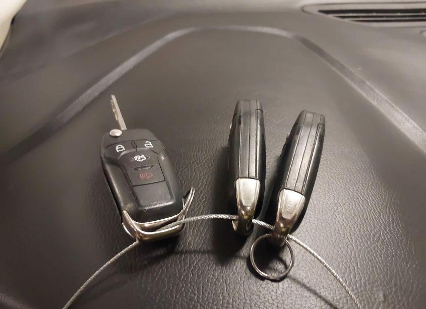 Photo 11 of 2016 Ford Fusion SE (VIN 1FA6P0H7XG5104358)