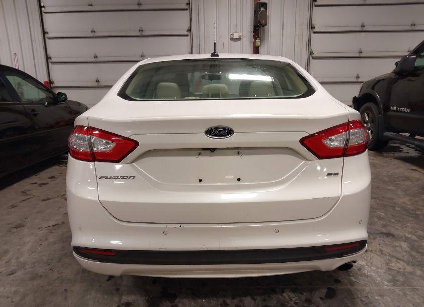 Photo 16 of 2016 Ford Fusion SE (VIN 1FA6P0H7XG5104358)