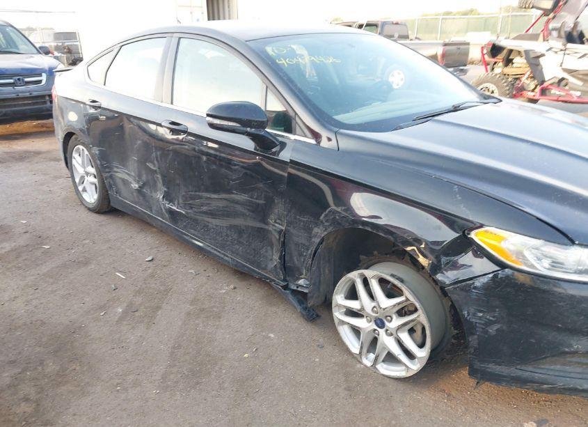 Photo 6 of 2016 Ford Fusion SE (VIN 1FA6P0H7XG5108359)