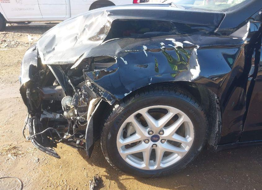 Photo 6 of 2016 Ford Fusion SE (VIN 1FA6P0H7XG5131513)