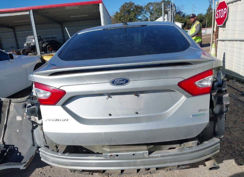 Photo 16 of 2014 Ford Fusion SE (VIN 1FA6P0HD0E5366571)