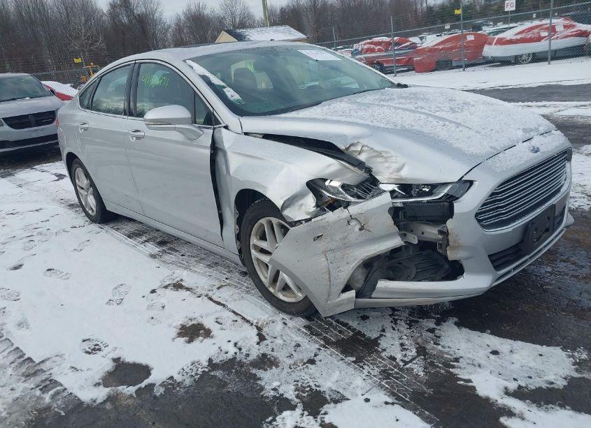2014 Ford Fusion SE (VIN 1FA6P0HD0E5376081) main photo