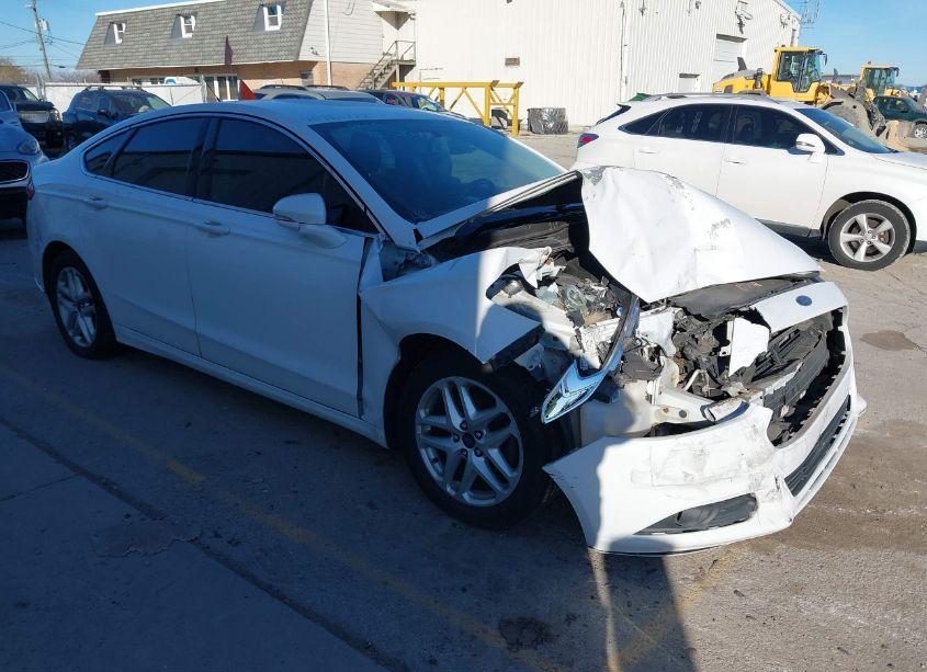 2015 Ford Fusion SE (VIN 1FA6P0HD0F5119133) main photo