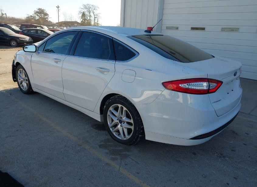 Photo 3 of 2015 Ford Fusion SE (VIN 1FA6P0HD0F5119133)