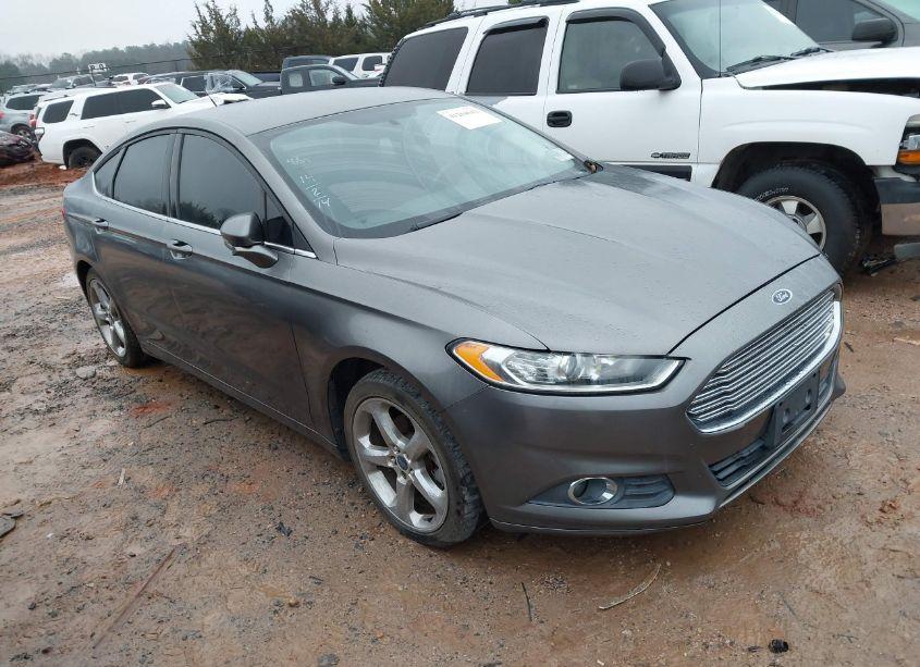 2014 Ford Fusion SE (VIN 1FA6P0HD1E5376610) main photo