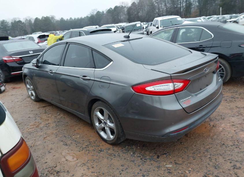 Photo 3 of 2014 Ford Fusion SE (VIN 1FA6P0HD1E5376610)