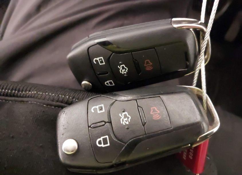 Photo 11 of 2014 Ford Fusion SE (VIN 1FA6P0HD1E5380236)