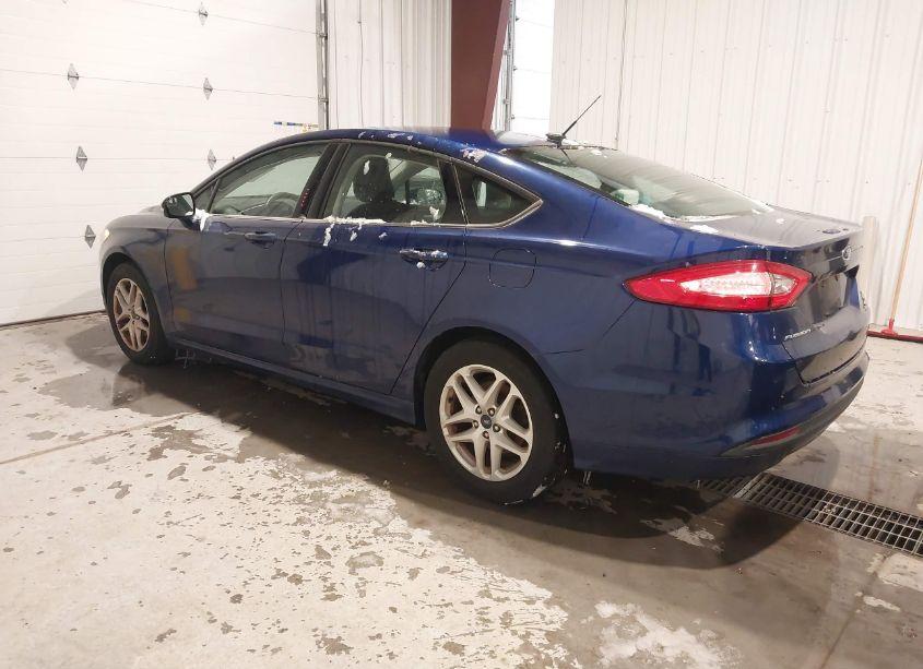 Photo 3 of 2014 Ford Fusion SE (VIN 1FA6P0HD1E5380236)