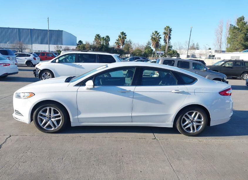 Photo 14 of 2016 Ford Fusion SE (VIN 1FA6P0HD1G5101841)