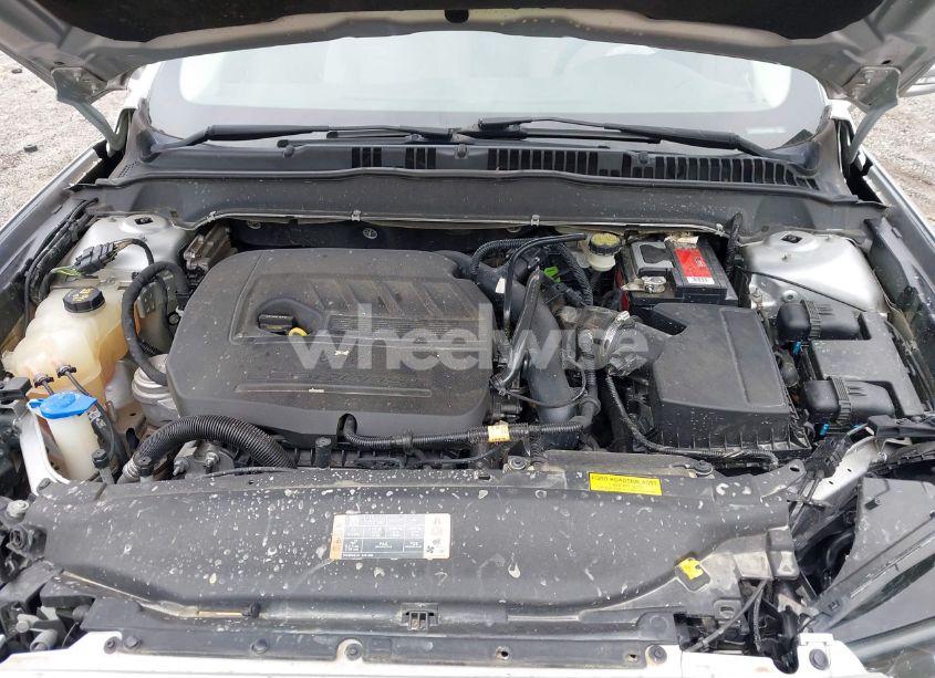 Photo 10 of 2016 Ford Fusion SE (VIN 1FA6P0HD1G5106232)