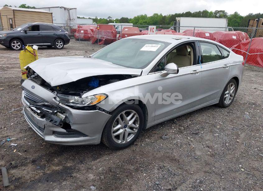 Photo 2 of 2016 Ford Fusion SE (VIN 1FA6P0HD1G5106232)