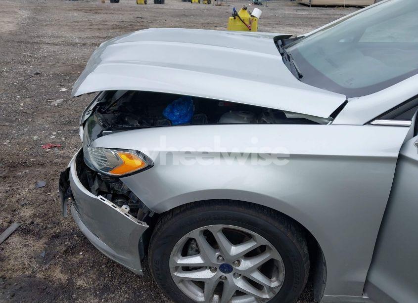 Photo 6 of 2016 Ford Fusion SE (VIN 1FA6P0HD1G5106232)